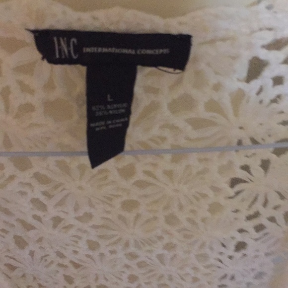 Top - Picture 2 of 3